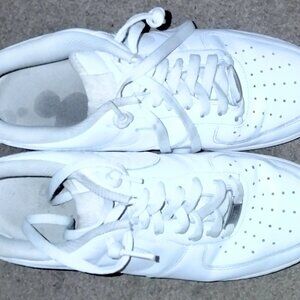 NIKE AIR FORCE 1 '07 SHOES MENS SIZE 9.5 USED LIGHTLY GREAT SHAPE HALF PRICE